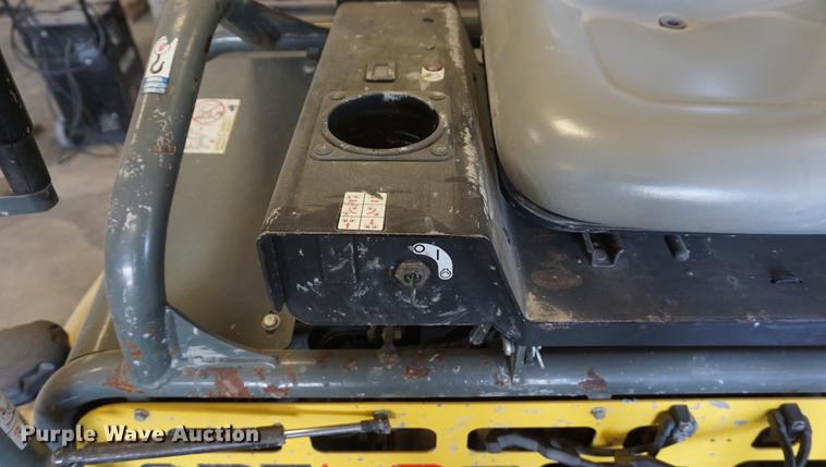 image for item DB6221 2013 Wacker Neuson CRT48 power trowel