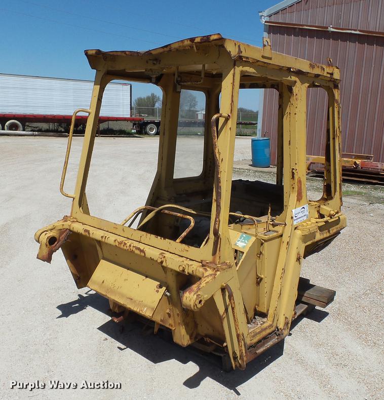 image for item DB7145 Caterpillar 963 cab