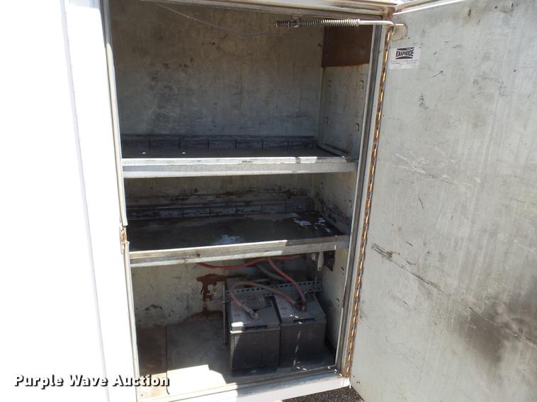 image for item DB7150 1995 Ford F800 utility bed truck with crane