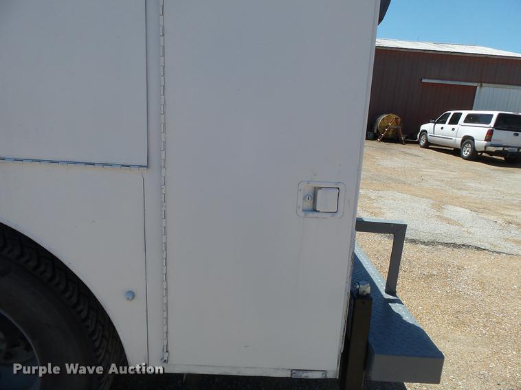 image for item DB7150 1995 Ford F800 utility bed truck with crane