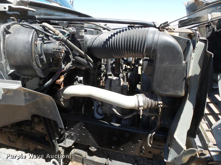 image for item DB7150 1995 Ford F800 utility bed truck with crane