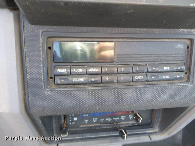 image for item DB7150 1995 Ford F800 utility bed truck with crane