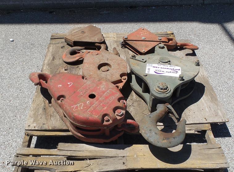 image for item DB7151 (5) snatch blocks