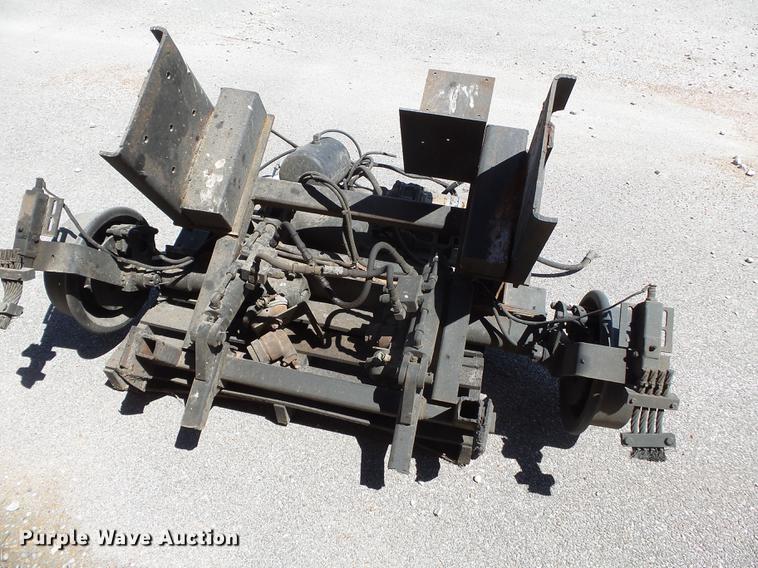 image for item DB7154 Ford F800 medium duty rail gear