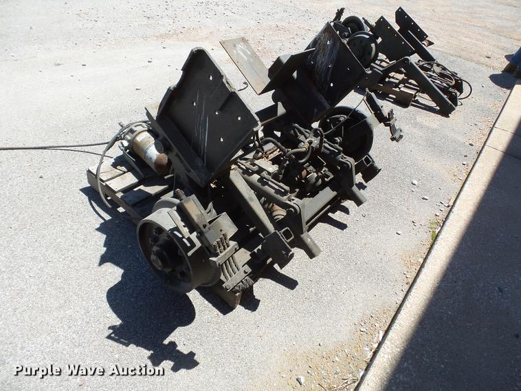 image for item DB7154 Ford F800 medium duty rail gear