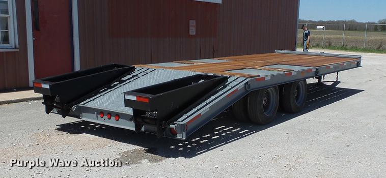 image for item DB7155 1995 Trail King TK40LP equipment trailer