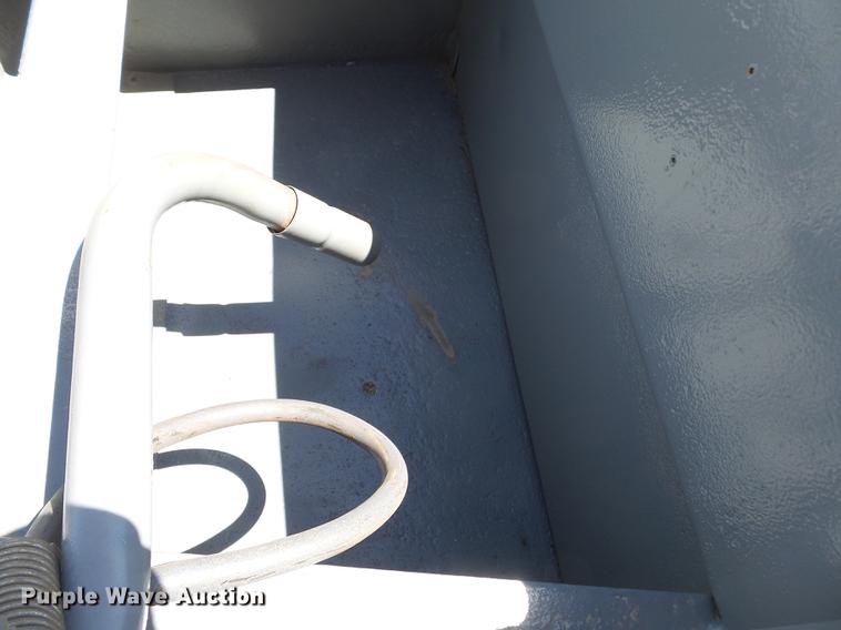 image for item DB7155 1995 Trail King TK40LP equipment trailer