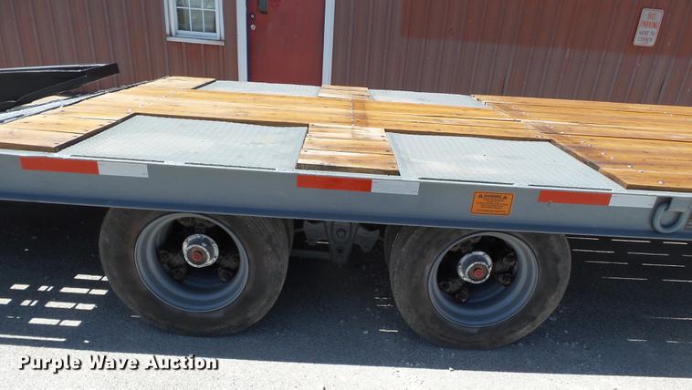 image for item DB7155 1995 Trail King TK40LP equipment trailer