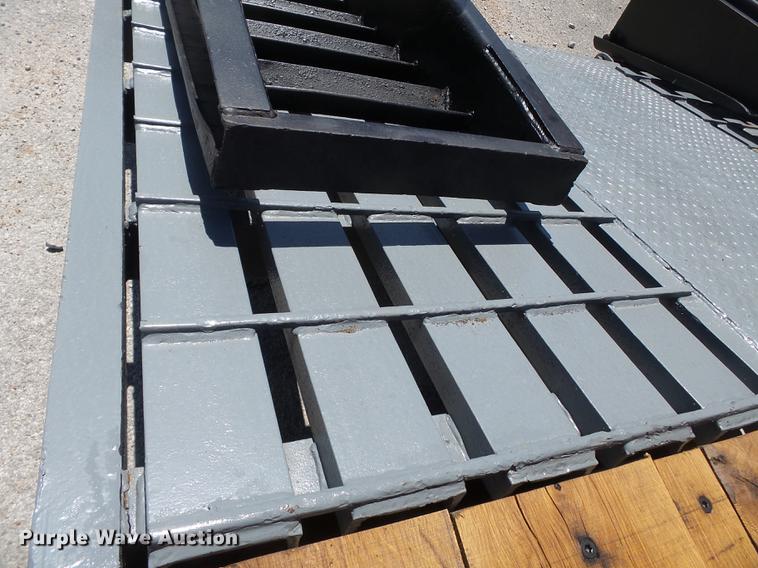 image for item DB7155 1995 Trail King TK40LP equipment trailer