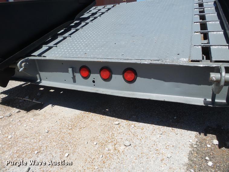 image for item DB7155 1995 Trail King TK40LP equipment trailer