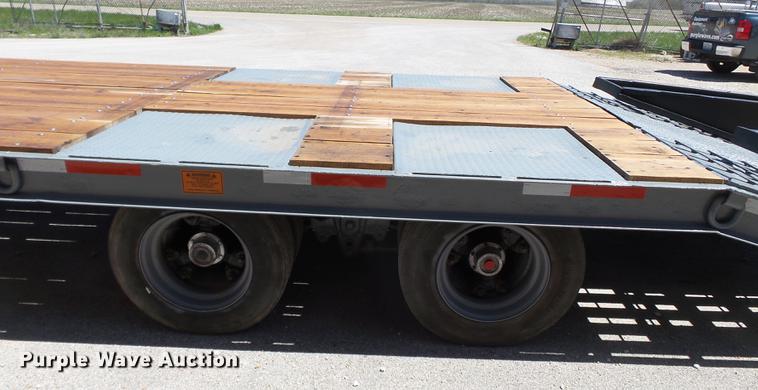 image for item DB7155 1995 Trail King TK40LP equipment trailer