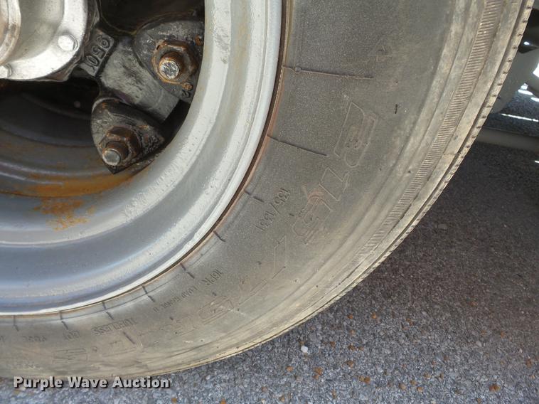 image for item DB7155 1995 Trail King TK40LP equipment trailer