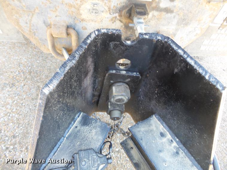 image for item DB7156 1995 Interstate equipment trailer