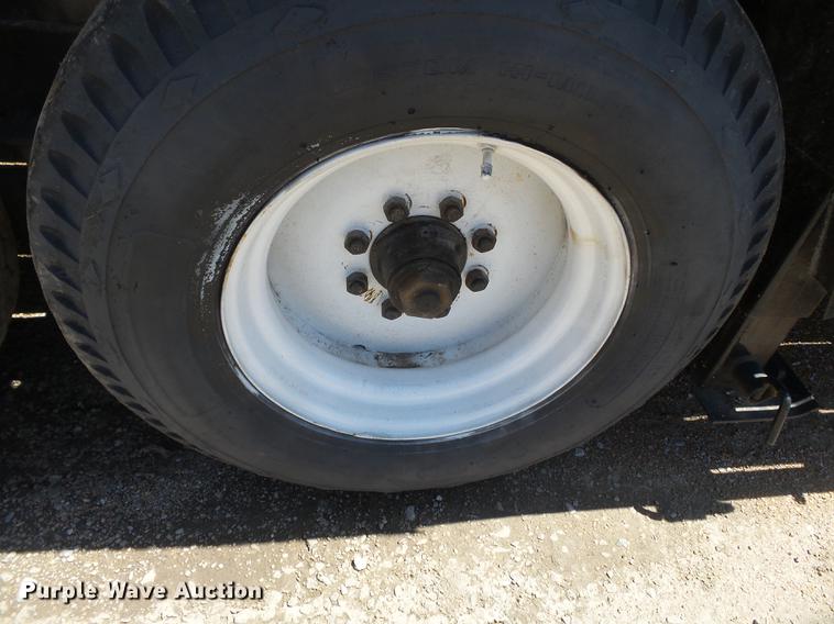 image for item DB7156 1995 Interstate equipment trailer