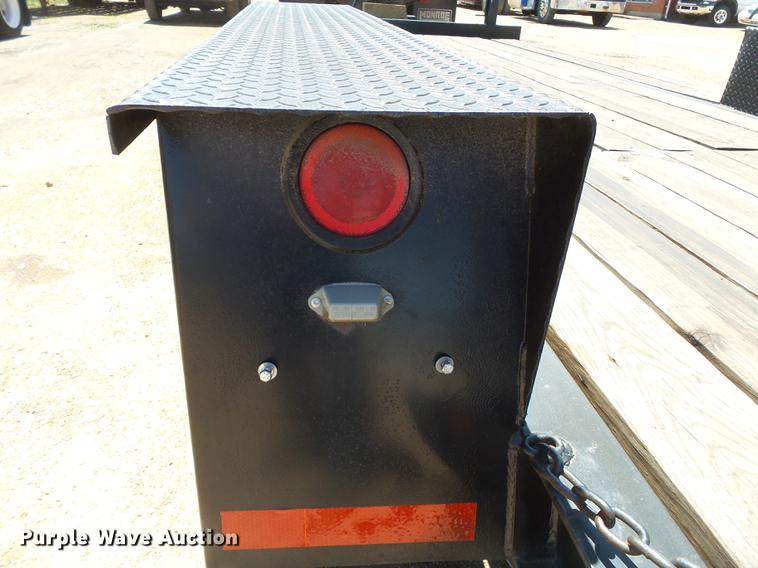 image for item DB7156 1995 Interstate equipment trailer