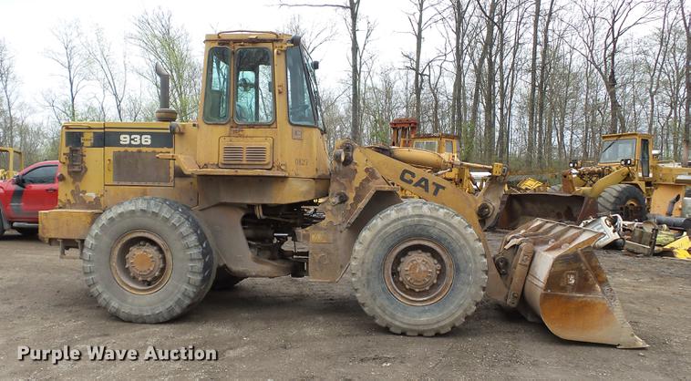 image for item DB7160 1987 Caterpillar 936E wheel loader