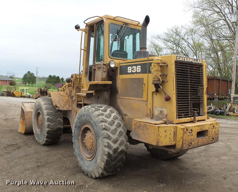 image for item DB7160 1987 Caterpillar 936E wheel loader
