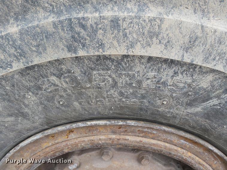 image for item DB7160 1987 Caterpillar 936E wheel loader