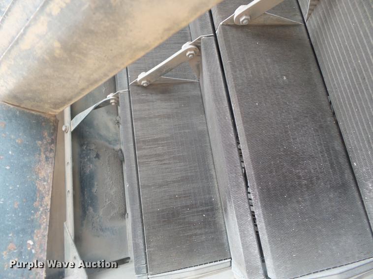 image for item DB7160 1987 Caterpillar 936E wheel loader