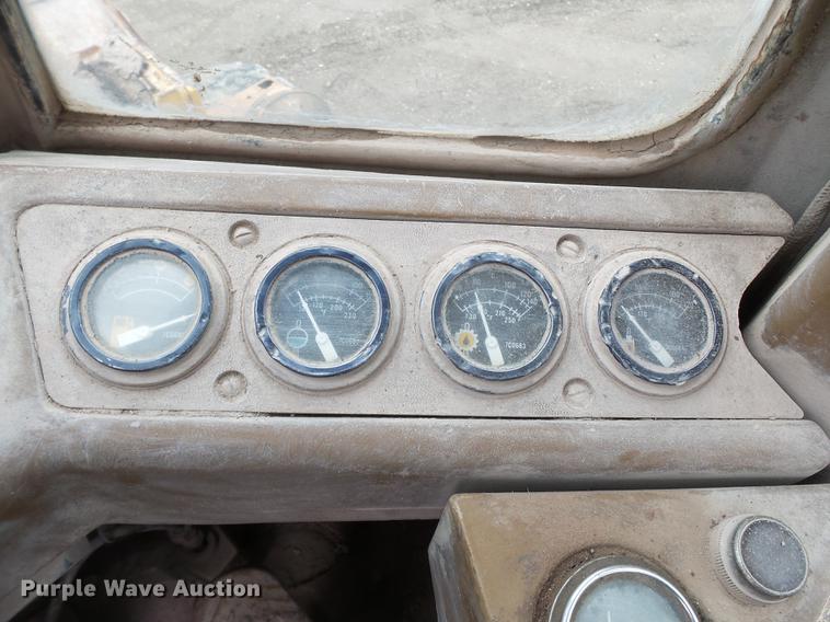 image for item DB7160 1987 Caterpillar 936E wheel loader