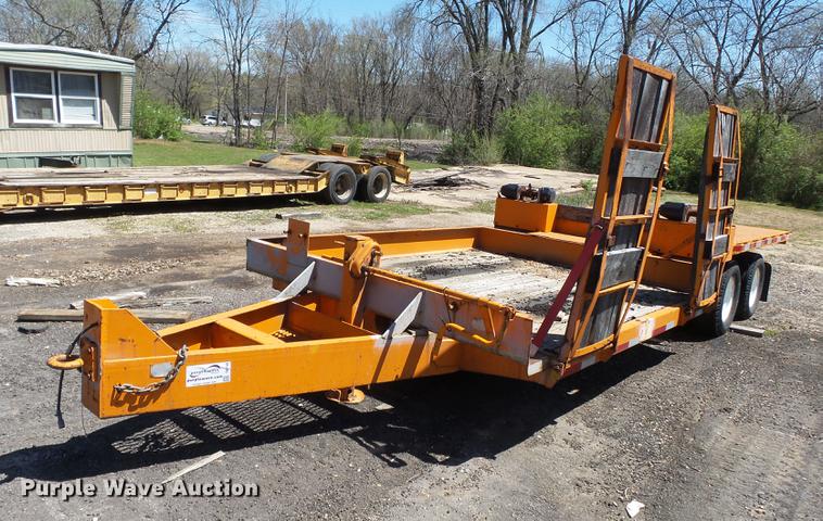image for item DB7169 1996 Geisert tilt deck equipment trailer