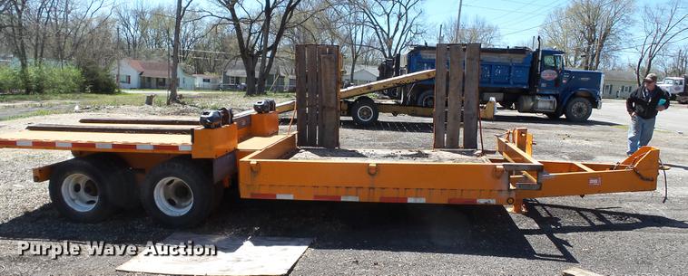 image for item DB7169 1996 Geisert tilt deck equipment trailer