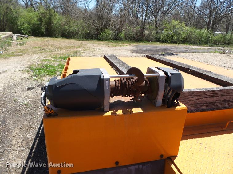 image for item DB7169 1996 Geisert tilt deck equipment trailer