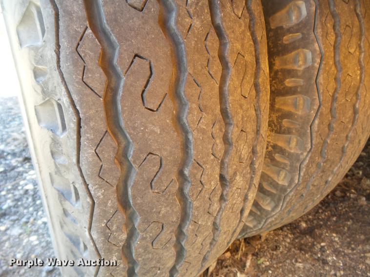 image for item DB7169 1996 Geisert tilt deck equipment trailer