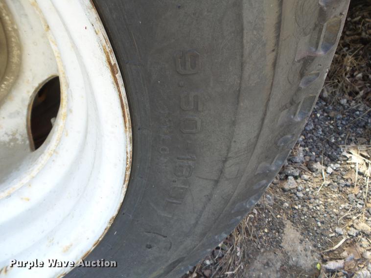 image for item DB7169 1996 Geisert tilt deck equipment trailer