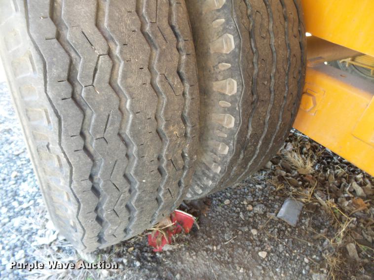 image for item DB7169 1996 Geisert tilt deck equipment trailer