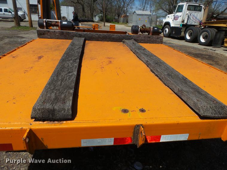image for item DB7169 1996 Geisert tilt deck equipment trailer