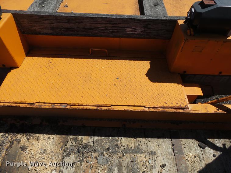 image for item DB7169 1996 Geisert tilt deck equipment trailer