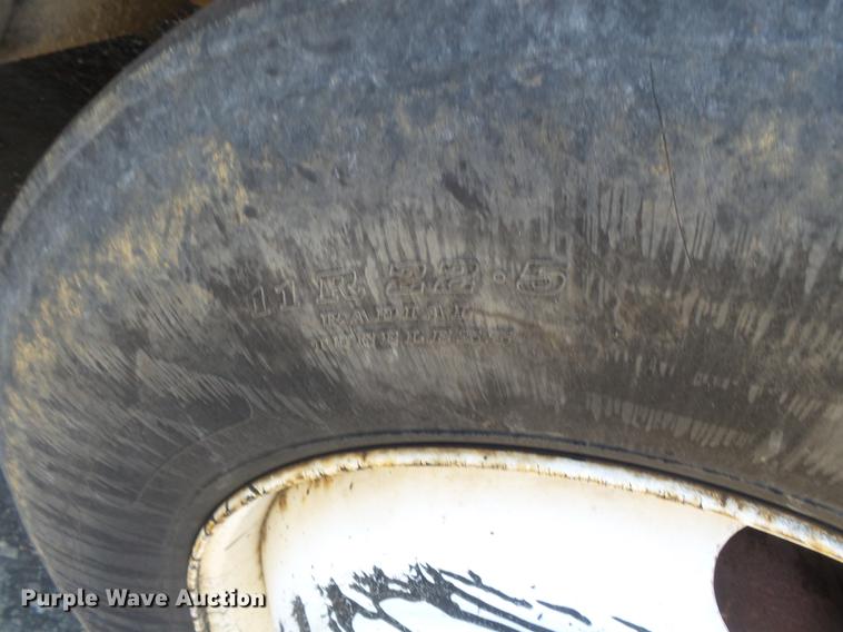 image for item DB7172 1987 Ford LN9000 dump truck