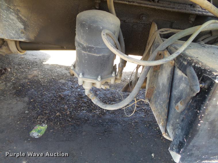 image for item DB7172 1987 Ford LN9000 dump truck