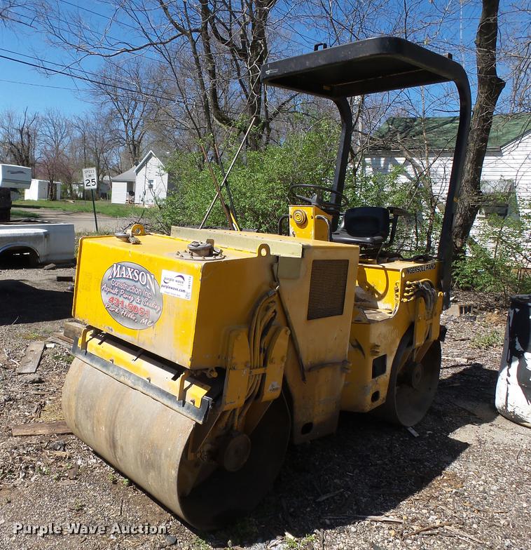 image for item DB7174 1996 Ingersoll Rand DD22 double drum vibratory roller