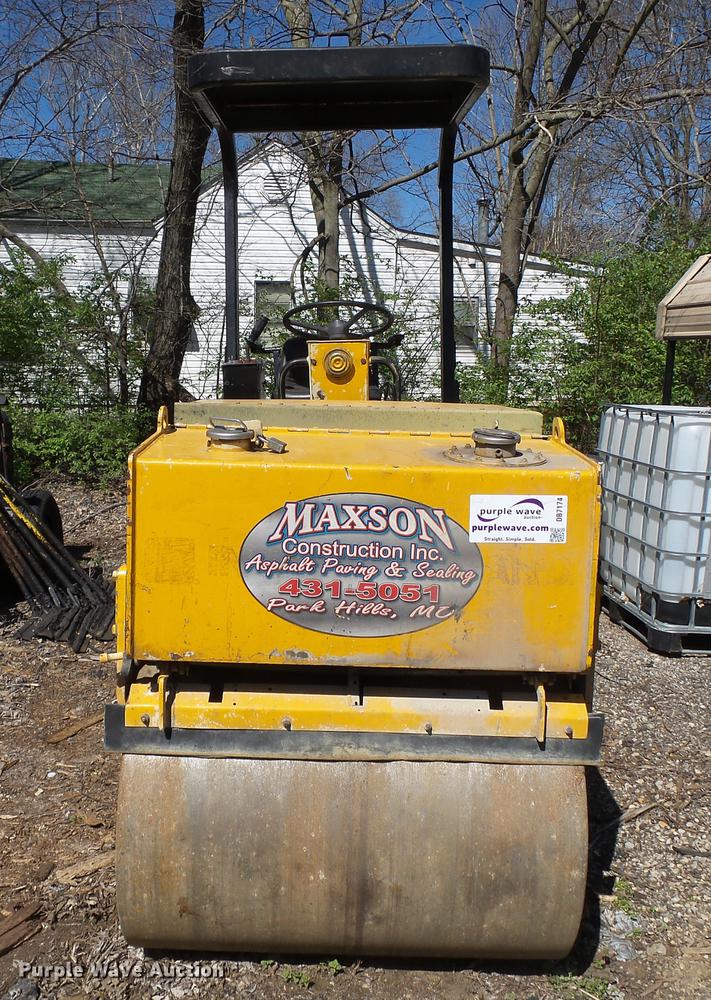 image for item DB7174 1996 Ingersoll Rand DD22 double drum vibratory roller