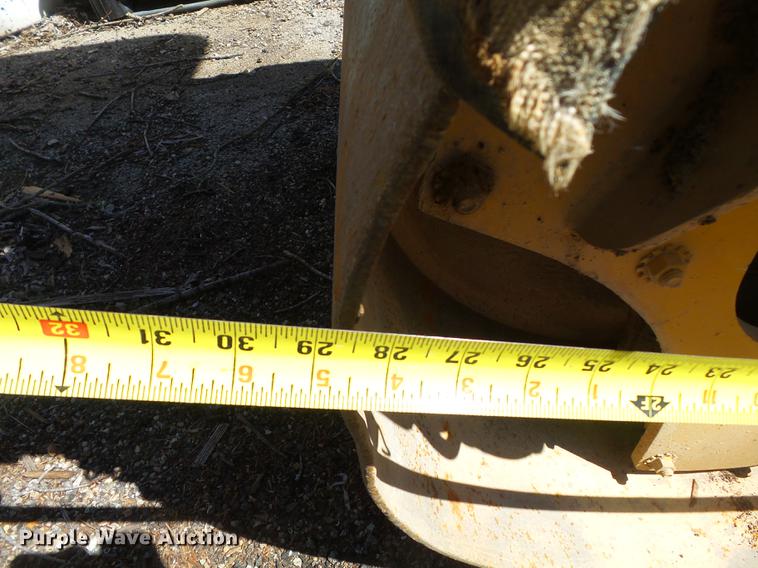 image for item DB7174 1996 Ingersoll Rand DD22 double drum vibratory roller