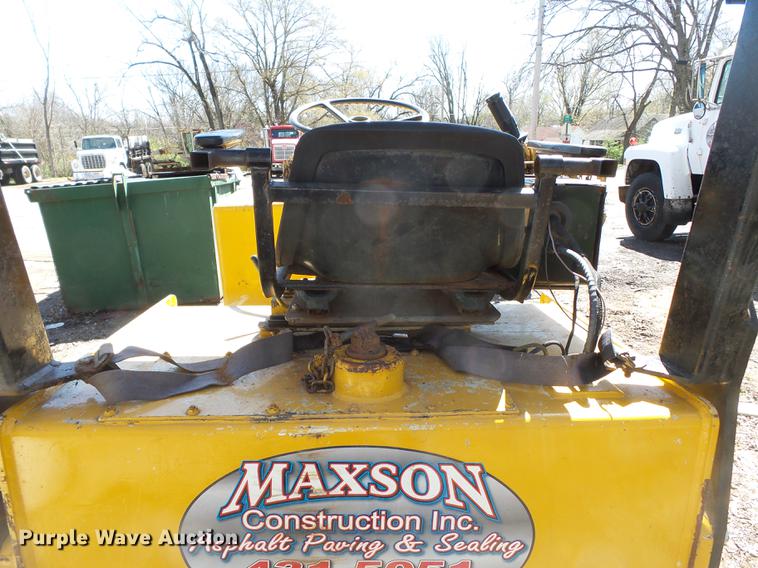 image for item DB7174 1996 Ingersoll Rand DD22 double drum vibratory roller