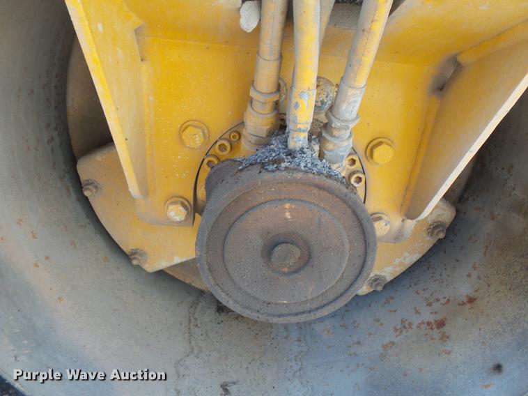 image for item DB7174 1996 Ingersoll Rand DD22 double drum vibratory roller