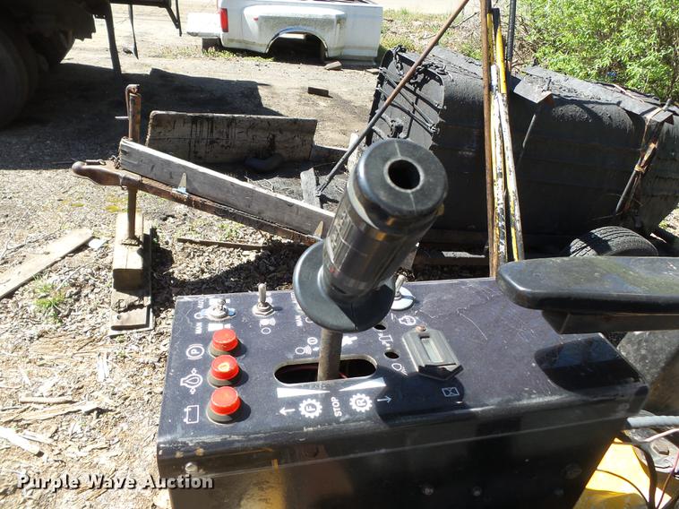 image for item DB7174 1996 Ingersoll Rand DD22 double drum vibratory roller