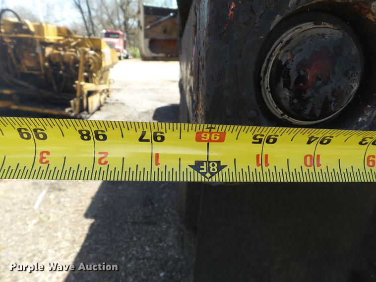 image for item DB7175 1982 Ford L9000 tank truck