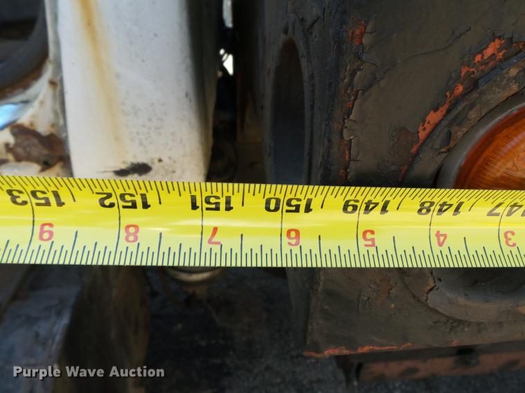 image for item DB7175 1982 Ford L9000 tank truck