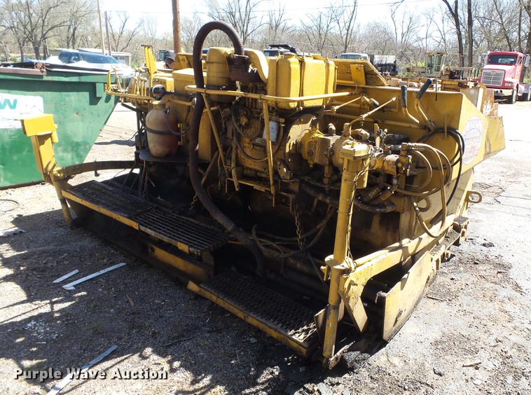 image for item DB7176 Caterpillar AP200 paver