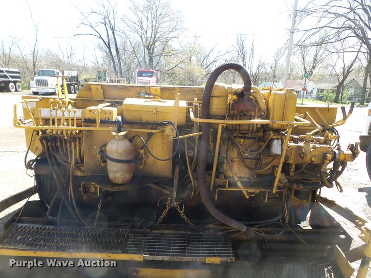 image for item DB7176 Caterpillar AP200 paver