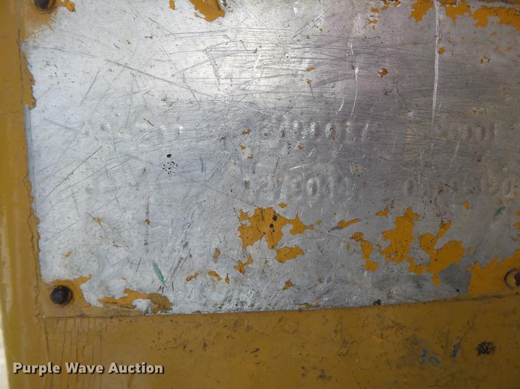 image for item DB7176 Caterpillar AP200 paver