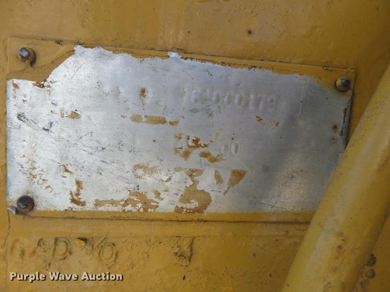 image for item DB7176 Caterpillar AP200 paver