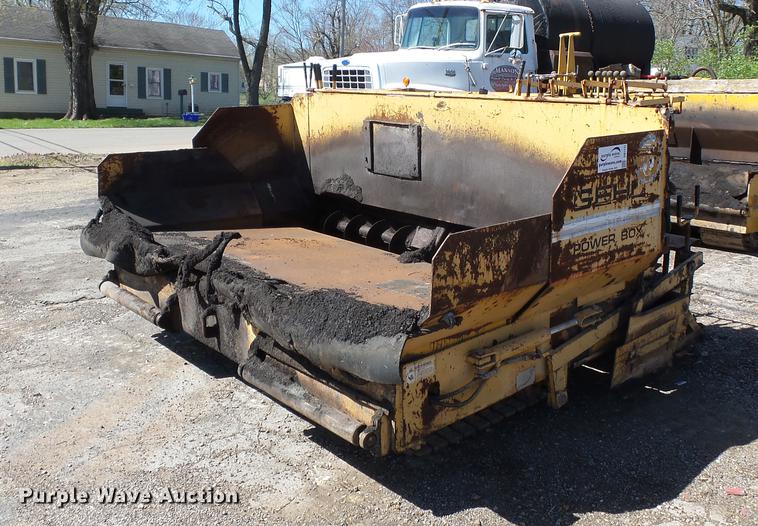 image for item DB7177 Gehl T650BD paver