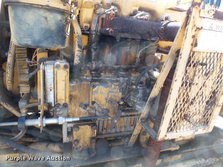 image for item DB7177 Gehl T650BD paver