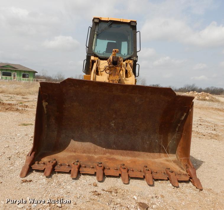 image for item DC0366 2003 Caterpillar 963C track loader