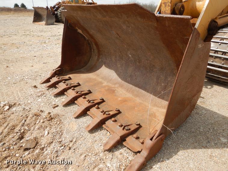 image for item DC0366 2003 Caterpillar 963C track loader